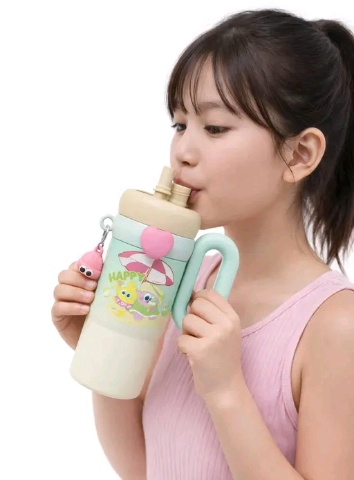 Rainbow Stainless Steel Tumbler With Straw | 850ml Insulated Leak-Proof Tumbler with Strong Handle, Detachable Straw, Fun Charms & Extra Lids | BPA-Free Large Capacity Travel Sipper for School, Office - Image 2