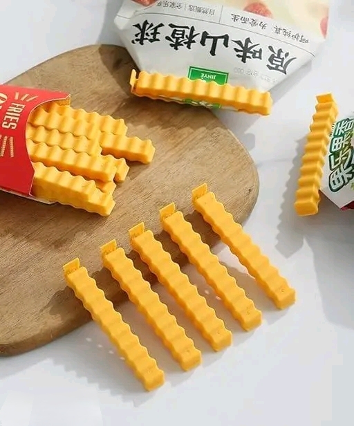 (12 Pcs)French Fries Shape Food Sealing Clip .